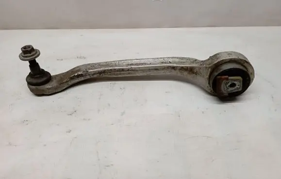Audi A8 S8 D3 4E Front lower control arm/wishbone 4E0407695C