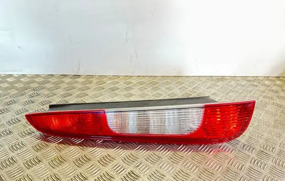 Ford C-MAX I Rear/tail lights 3M5113A603AA 3M5113N411AA
