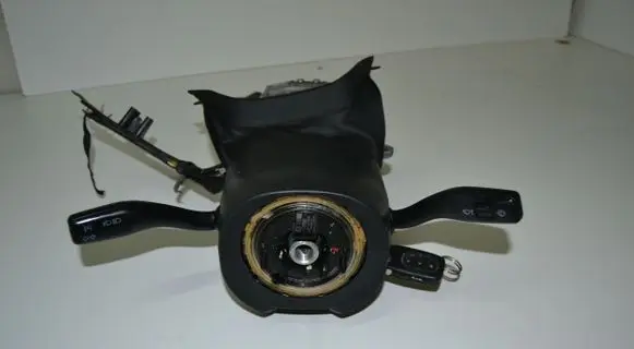 Audi A4 S4 B6 8E 8H Steering wheel axle 501961B660