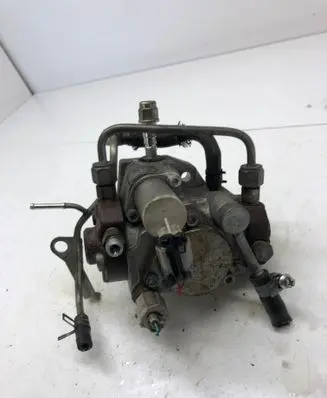 Toyota Avensis T270 Fuel injection high pressure pump 221000R040 HU2940000710