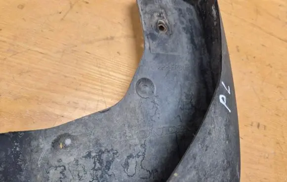 Honda CR-V Front mudguard 