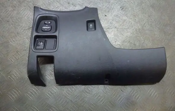 Toyota Aygo AB40 Panel trim