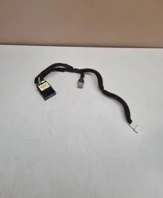 Hyundai Santa Fe USB socket connector 961202W501 2W501 DMC1208210083