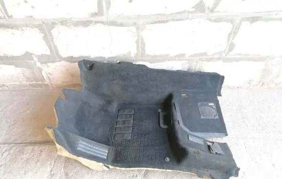 Porsche Cayenne (92A) Front floor carpet liner 