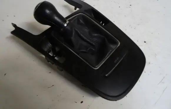 Audi A5 8T 8F Gear shifter/selector