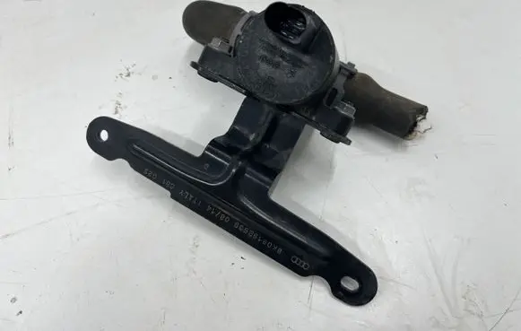 Audi A4 S4 B8 8K Electric auxiliary coolant/water pump 4H0121671D