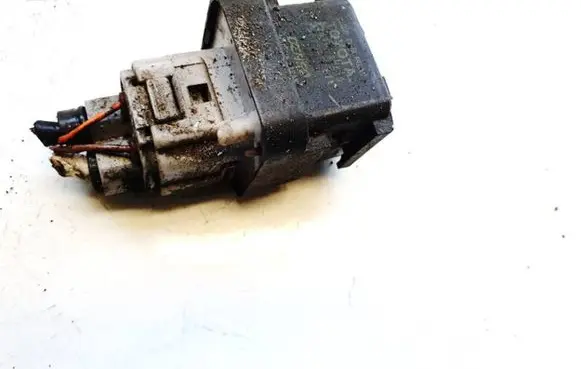 Toyota Corolla Verso AR10 Glow plug pre-heat relay 2861067010 156700-0671