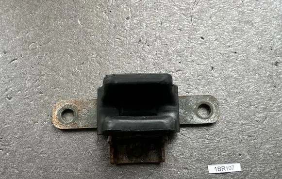 Nissan Patrol Y60 Rear door lock 9052006J00