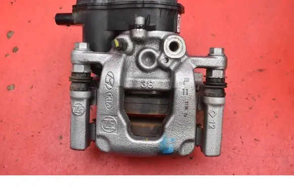 KIA Sportage Rear brake caliper 58210N7600
