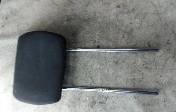 Ford S-MAX Rear seat headrest 