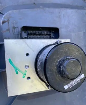 Porsche Cayenne (9PA) ABS Pump 7L0614111H 10020402634