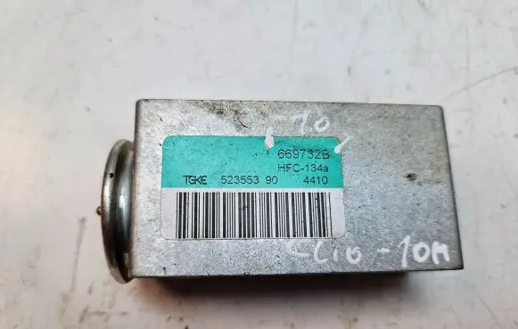 Renault Clio III Air conditioning (A/C) expansion valve 669732B
