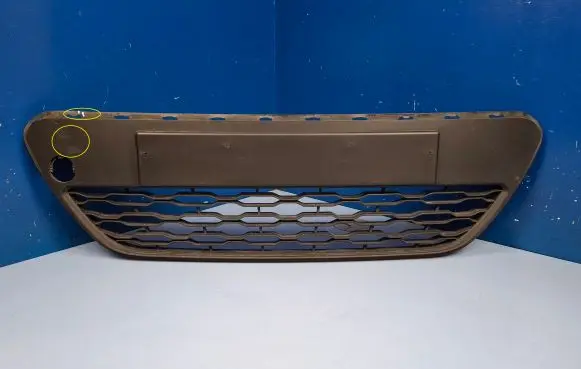 KIA Rio Front bumper upper radiator grill 865611W200