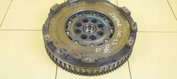 Hyundai i40 Dual mass flywheel HDFW15 D4FD