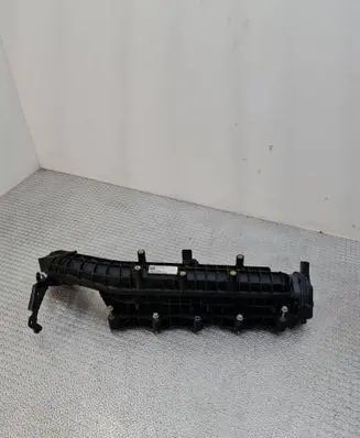 Opel Astra K Intake manifold 1052156S14 55503129 M24829500286100