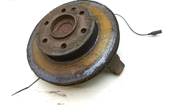 Volkswagen Crafter Front wheel hub spindle knuckle