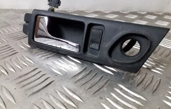 Audi A6 S6 C4 4A Rear door interior handle 4A0839019C