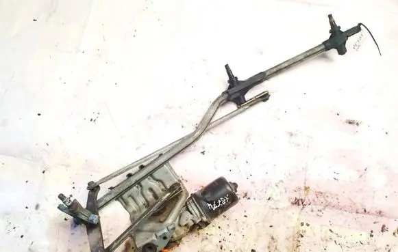 Renault Scenic II - Grand scenic II Front wiper linkage and motor