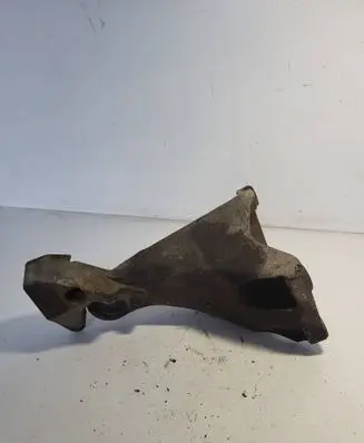 BMW 3 E92 E93 Engine mounting bracket 6781915