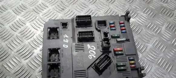 Peugeot 206 Comfort/convenience module S118085110E