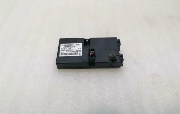 Mercedes-Benz CLS C219 Seat control module A2118702026