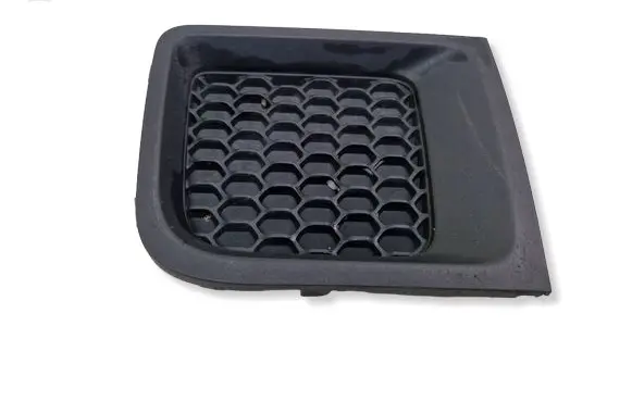 Jeep Renegade Front bumper lower grill 735587835