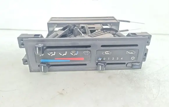 Nissan Terrano Climate control unit 5971030769