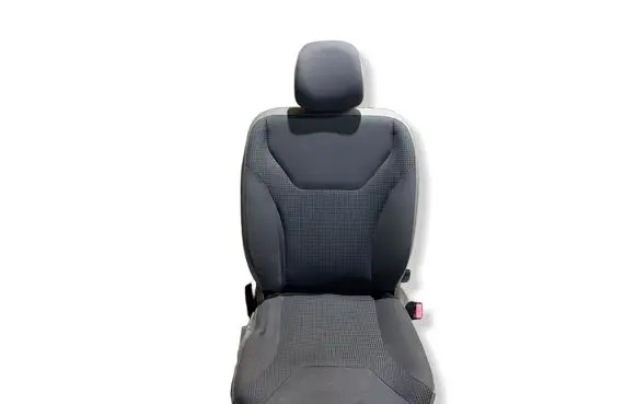 Opel Vivaro Front driver seat 