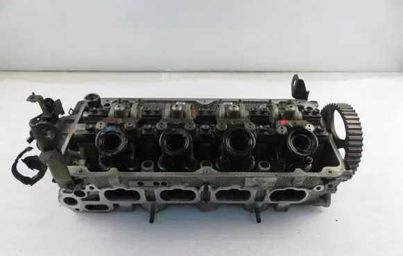 Mitsubishi Outlander Engine head G69M
