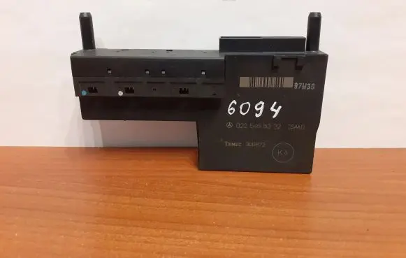 Mercedes-Benz E W210 Fuse module 6094 0225455332