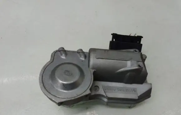 Mercedes-Benz E W210 Steering wheel lock 