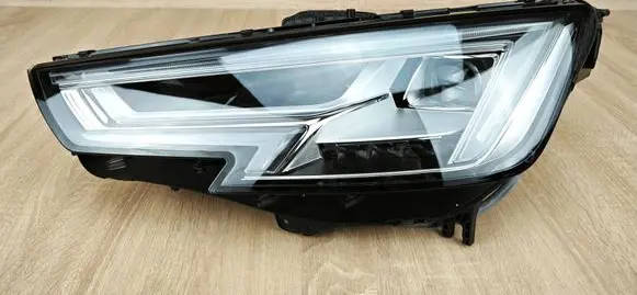 Audi A4 S4 B9 Headlight/headlamp 8W0941033