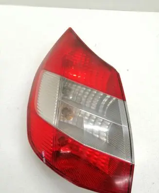 Renault Scenic II - Grand scenic II Rear/tail lights 8200493374