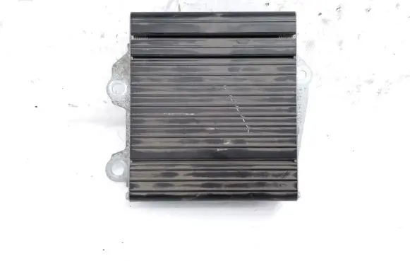 Chrysler Town u0026 Country V Sound amplifier 05026408AB