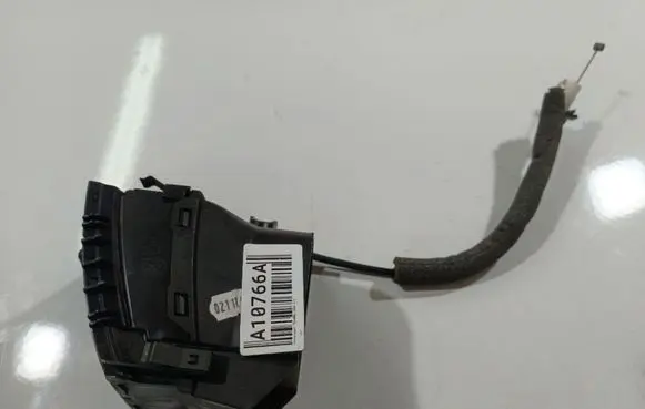 Volkswagen Touareg I Dash center air vent grill 7L6819703D