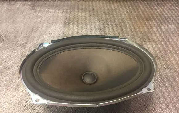 Mini One - Cooper Coupe R56 Rear door speaker 3422633