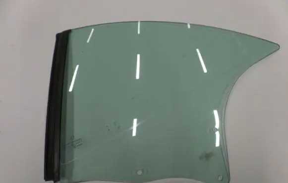 Peugeot 308 Front triangle window/glass 96812SZB
