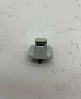 Volkswagen PASSAT B6 Sun visor clip/hook/bracket 1K0857561B