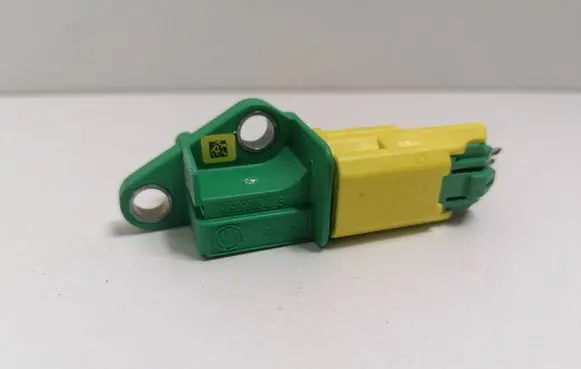 Audi A6 S6 C6 4F Airbag deployment crash/impact sensor 1K0909606C