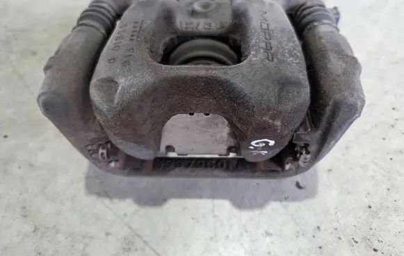 Rear brake caliper