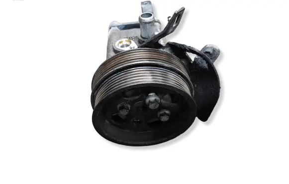 Volvo XC70 Power steering pump 31280320 8G913A696NA 7613955164