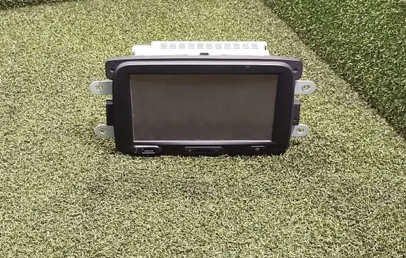 Nissan NV300 Radio/CD/DVD/GPS head unit 281157120R