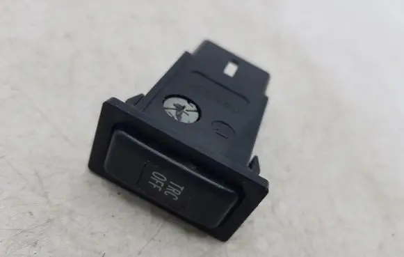 Lexus IS 220D-250-350 ESP (stability program) switch TR8801 4740C4D