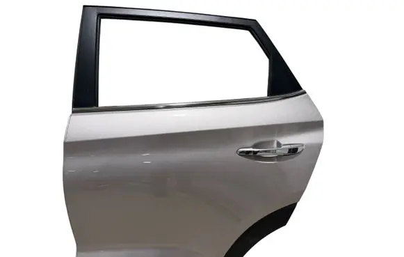 Hyundai Tucson TL Rear door 