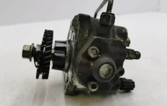 Subaru Forester SH Fuel injection high pressure pump AA020 2940000981 00061