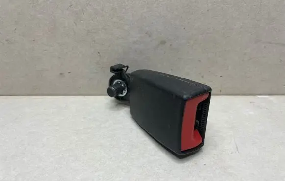 Porsche Cayenne (92A) Rear seatbelt buckle 7P0857754