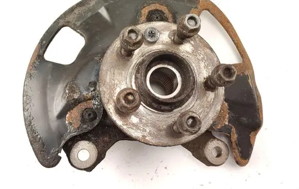Volkswagen Crafter Front wheel hub 2N0615311