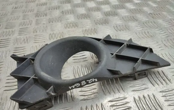 Renault Laguna III Front fog light trim/grill
