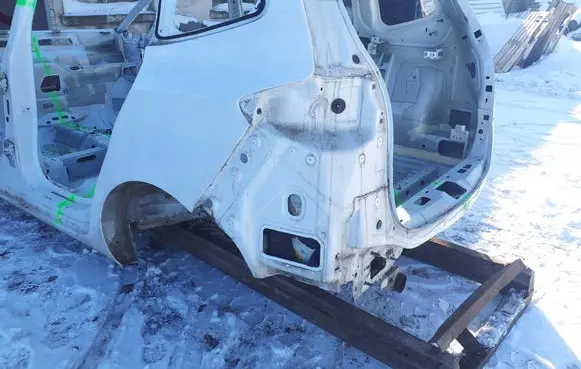 Opel Zafira C Rear quarter panel 