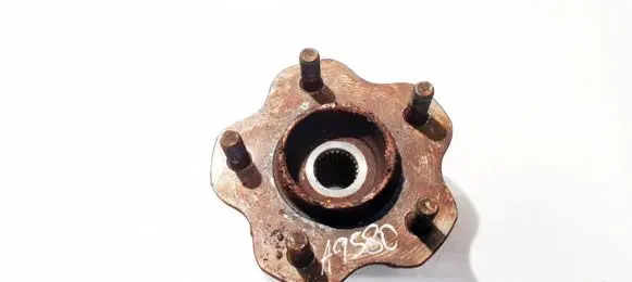 Nissan Qashqai Rear wheel hub